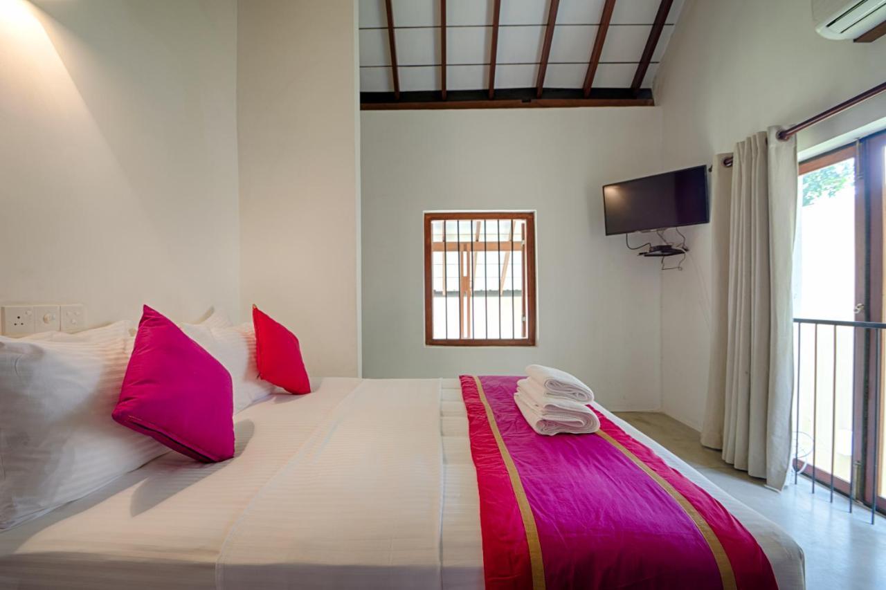 Om Shambhala Bed and Breakfast Κολόμπο Εξωτερικό φωτογραφία