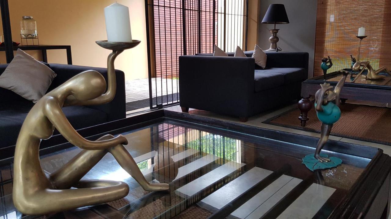 Om Shambhala Bed and Breakfast Κολόμπο Εξωτερικό φωτογραφία